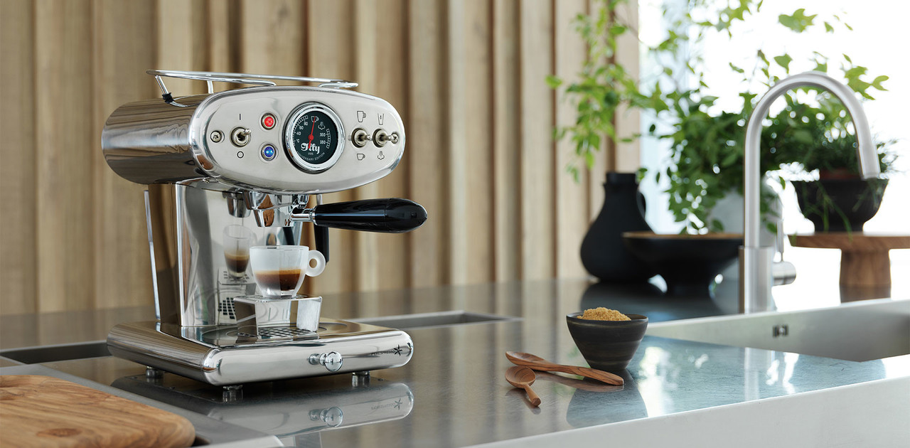 Kavni-aparati-Illy/slikax1080px