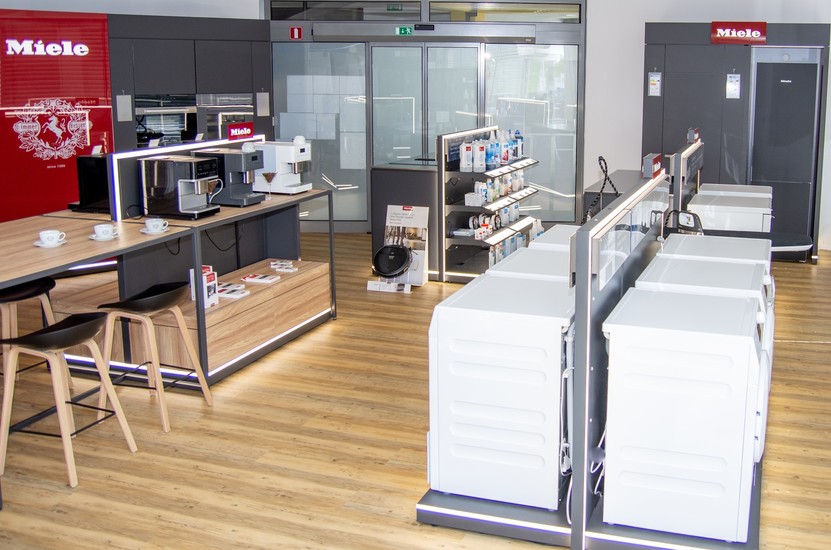 Novice/Miele-Etis-22