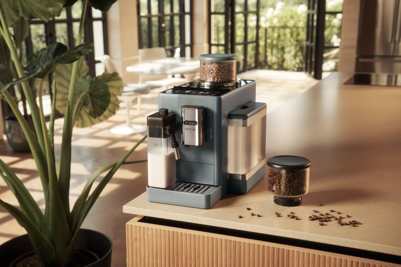 kavni-aparati-delonghi-selection/Delonghi-Rivelia_1